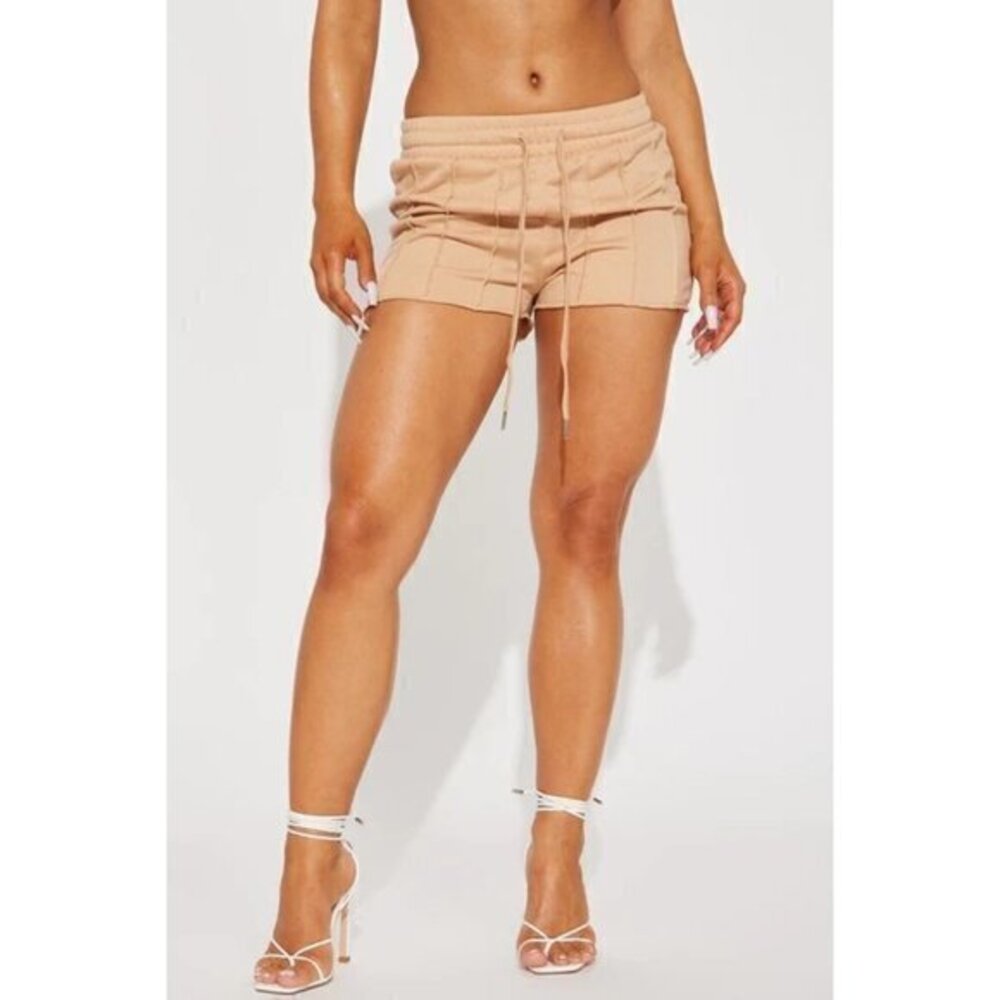 Better Be Lounge Tan Short Size M RefFNB